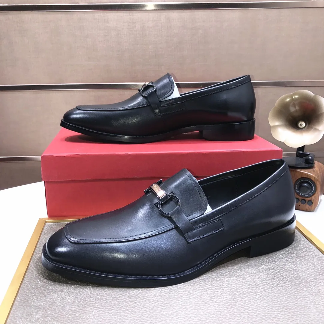 Men's shoes 💰540💰[Ferragamo/Ferragamo] (high-end Niuli) New 🍀 Ferragamo* - top version Ferragamo's classic formal leather shoes! Made of imported original cowhide, the inner top layer is comfortable cowhide lining! Original wear-resistant rubber outsole! High quality products! Code number 38-44!